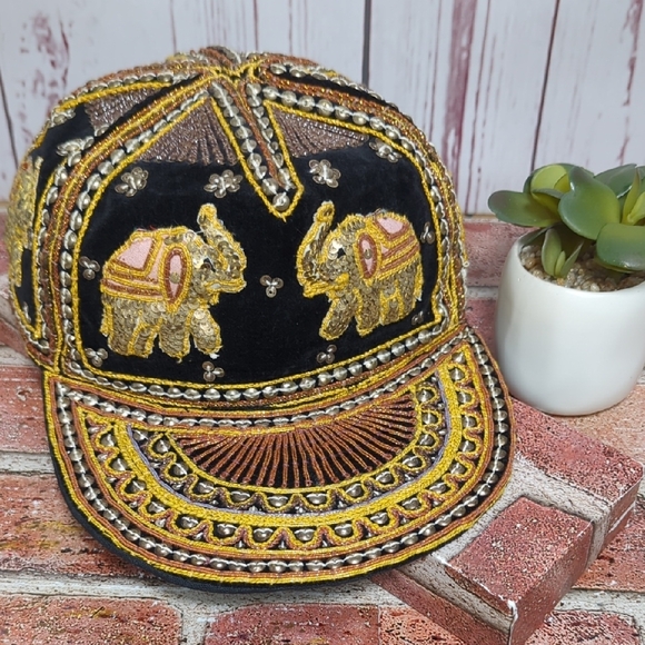 Vtg Kalaga Embroidered Elephant Tapestry Cap Beaded Sequin Black Velvet Mynamar - Picture 12 of 16